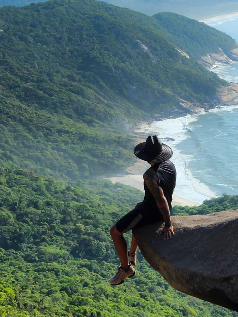 Pedra do Telégrafo, em Guaratiba